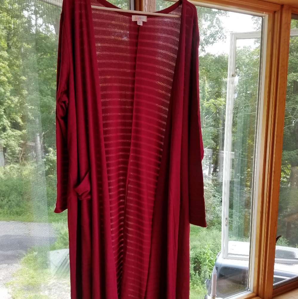 Lularoe sarah